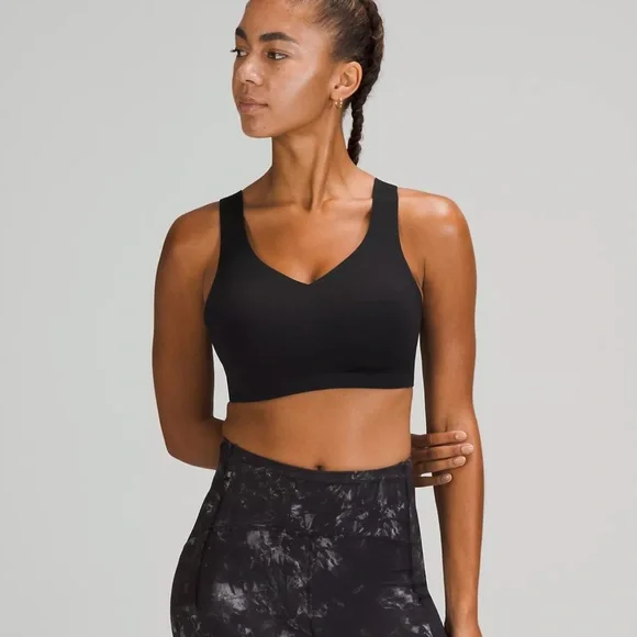 Lululemon Enlite Weave-Back Bra
High Support black‎  36B nwt - Picture 2 of 6